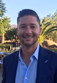 headshot Jacob Karmazyn